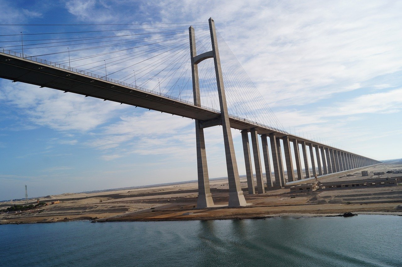 suez