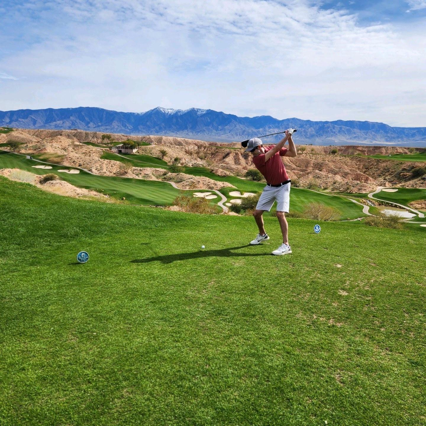 Jim Kirk golfing